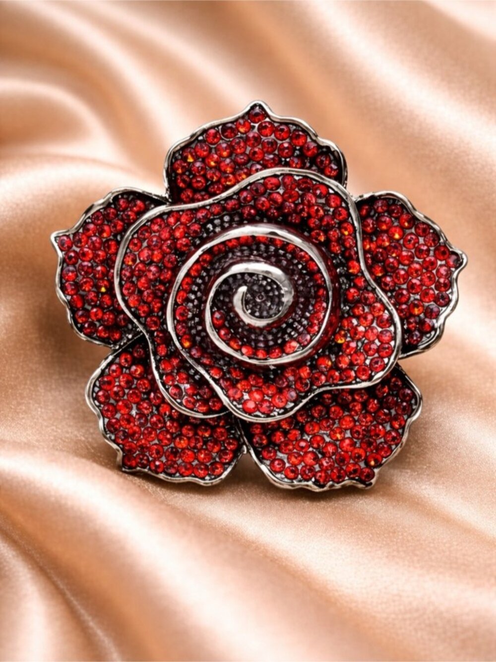 Red Rose Crystal Brooch - Picture 2 of 6